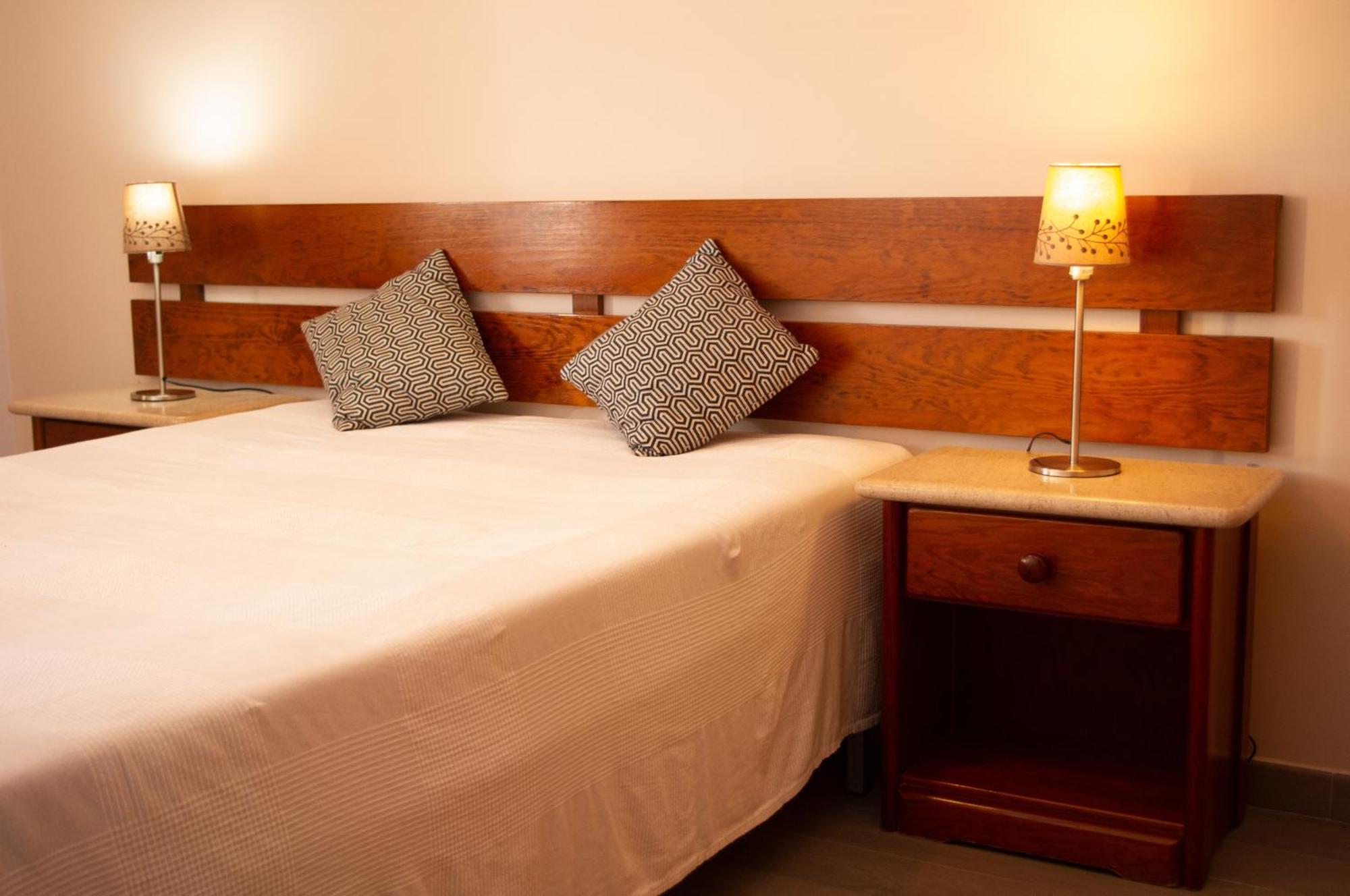 Apartamentos Monte Da Rosa วิลานอวา ดิ มิลฟงติส ภายนอก รูปภาพ